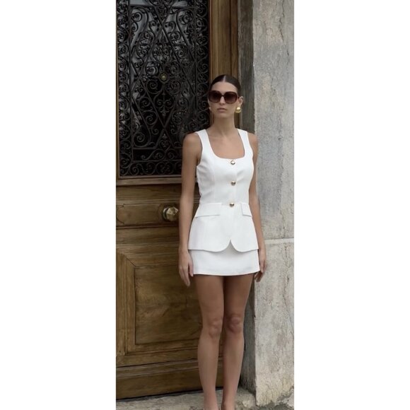 AMANDA UPRICHARD Kya Romper in Ivory Size Medium - Picture 15 of 16